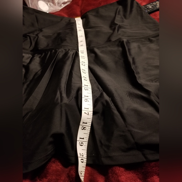 NWT MATERNITY SWIM SKIRT WITH ATTACHED SHORTS. MUST HAVE FOR SUMMER - Picture 6 of 11